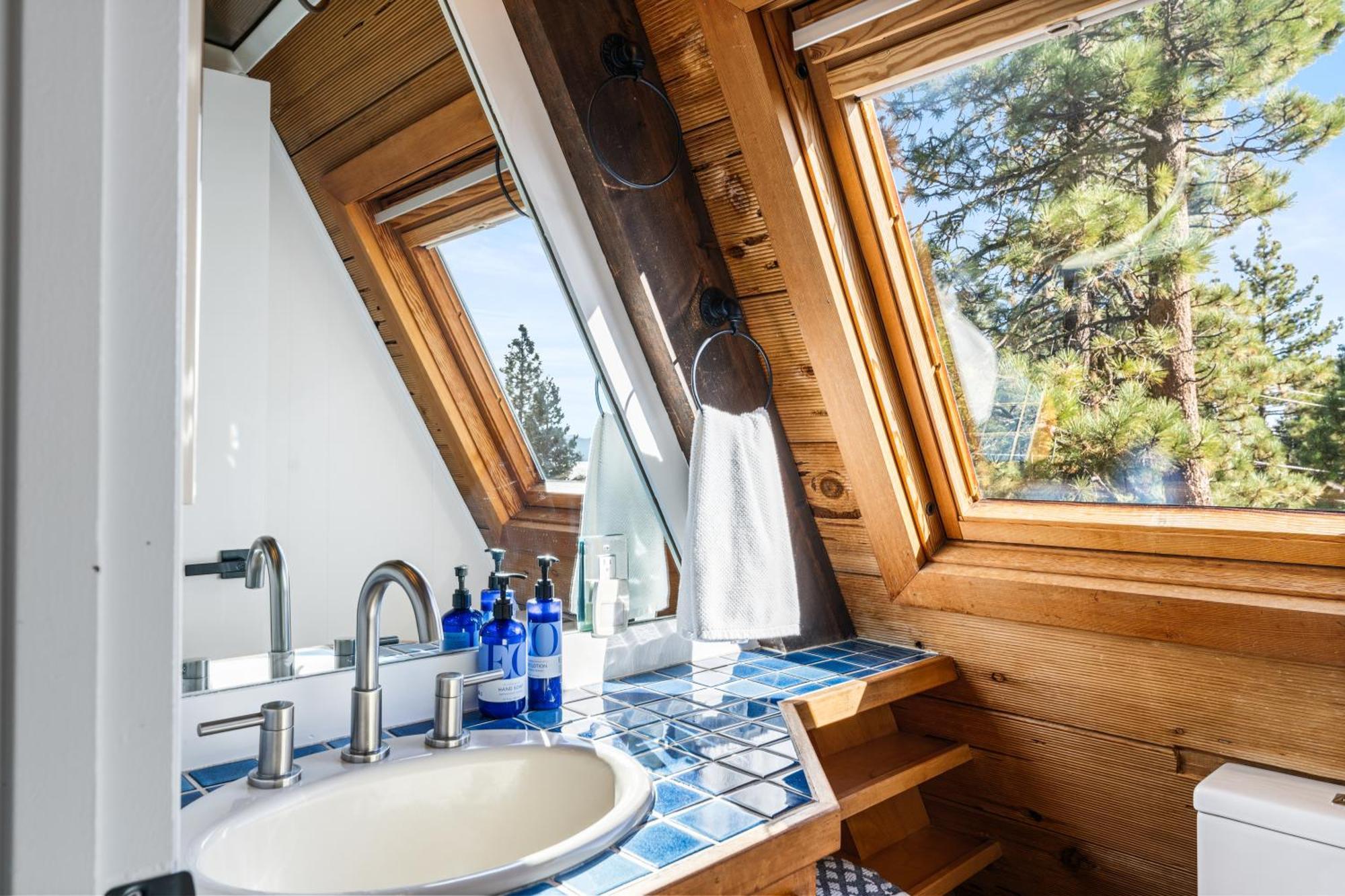 A-Frame Cabin With Hot Tub & Close To Lake Tahoe Tahoe City Ngoại thất bức ảnh